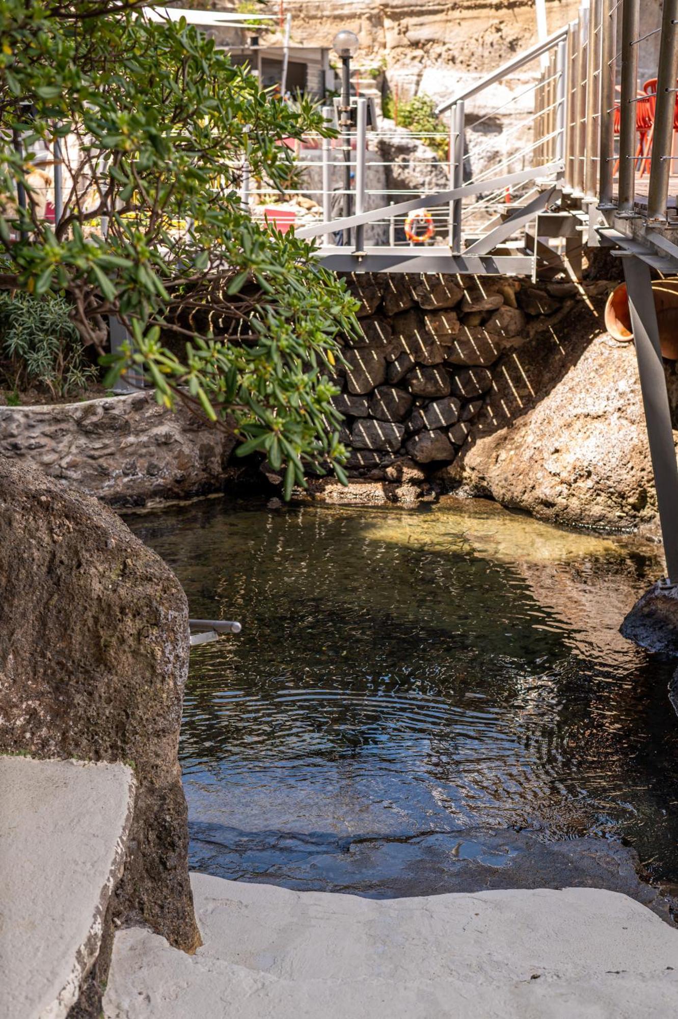 Hotel La Madonnina Casamicciola Terme Bagian luar foto