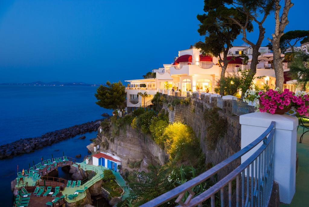 Hotel La Madonnina Casamicciola Terme Bagian luar foto